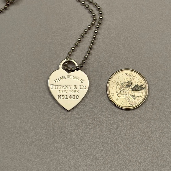 🌟HP🌟Authentic “Like New”Tiffany & Co. Sterling Silver RTT Heart Tag Ball Chain - Picture 8 of 8